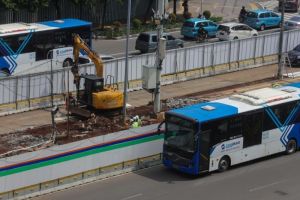 Transjakarta Habiskan Rp600 Miiar untuk Revitalisasi 46 Halte