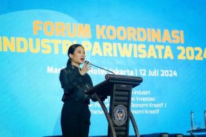 Wamenparekraf Angela Tanoesoedibjo Buka Forum Koordinasi Industri Pariwisata 2024