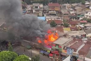 Usai Kebakaran Pasar Simpang Dago, Pemprov Minta Peninjauan Ulang Pasar: Utamanya yang Kolot