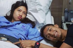 Selamat! Jonatan Christie dan Shania Junianatha Dikaruniai Anak Pertama