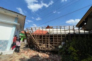 Siswi SD di Rancaekek Meninggal saat Gempa Dahsyat Bandung M5.0