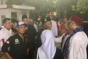 Kericuhan saat kunjungan Ridwan Kamil ke Bamus Betawi