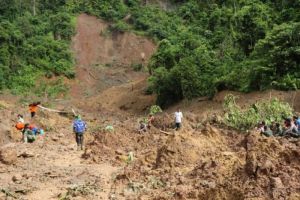 BPBD: 40 Orang Tertimbun Longsor di Tambang Emas Solok