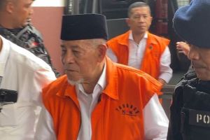 Eks Gubernur Malut Badul Gani Kusuba