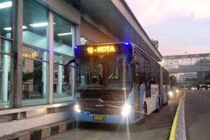 Hari Ini Tarif Transjakarta, LRT dan MRT Hanya Rp 1