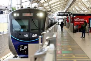 Pemprov DKI Berlakukan Tarif Rp 1 TransJ-LRT-MRT Saat Pelantikan Presiden