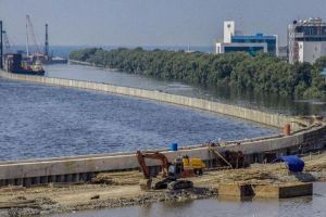 PUPR Pastikan Tanggul Laut Raksasa Jakarta Sepanjang 11 Km Rampung 2025