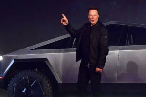 Elon Musk Dilacak Oleh Hakim Setelah Memberikan Uang Sebesar Rp 15,6 Miliar Setiap Hari