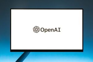 OpenAI Izinkan Fitur Voice Assistant Dipakai di Aplikasi Lain