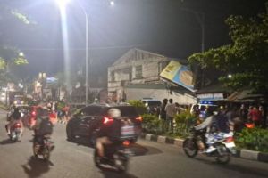 Tronton Rem Blong Seruduk Toko di Turunan Silayur Semarang, 2 Meninggal