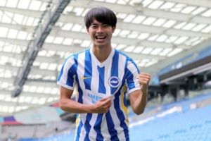 Kaoru Mitoma bantu Brighton menang 2-1 atas Manchester City di pekan ke-11 Liga Inggris 2024-2025