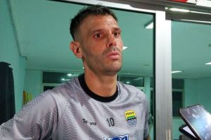 Jelang Port FC vs Persib Bandung: Tyronne del Pino Optimis Bisa Lolos ke 16 Besar AFC Champions League 2 2024-2025