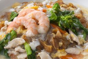 Resep Ladna Flat Noodles: Cara Membuat Mie Lidi Khas Thailand