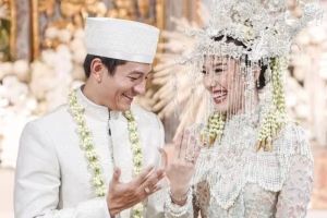 Potret Akad Nikah Rio Haryanto dan Athina, Sandiaga Uno Jadi Saksi