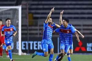 Filipina secara mengejutkan mampu mengalahkan Thailand dengan skor 2-1 pada leg pertama semifinal Piala AFF 2024 di Stadion Rizal Memorial, Jumat (27/12/2024) malam WIB