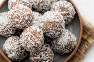 Resep Coconut Date Balls: Lezat dan Bergizi