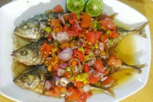 Resep Ikan Goreng Sambal Dabu-Dabu / Colo-colo