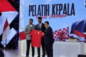 Kluivert Akan Ubah Mindset Timnas Indonesia demi Punya Mental Kuat