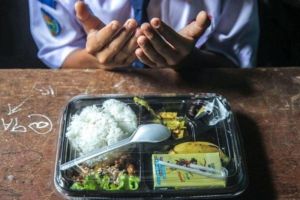 Program Makan Bergizi Gratis Tetap Berjalan Selama Ramadan