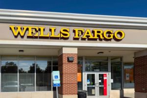 Skandal Pura-Pura Kerja: Bank Wells Fargo Pecat Karyawan Bermodus 'Mouse Jiggler