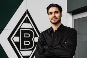 Kevin Diks resmi gabung Borussia Monchengladbach