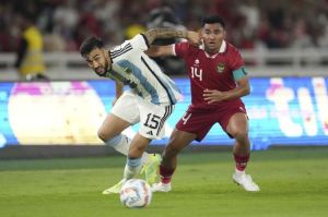 Laga Indonesia vs Argentina, Timnas Indonesia Beraksi