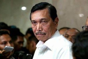 Luhut Ungkap Separuh dari Anggaran Bansos Rp500 Triliun Salah Sasaran