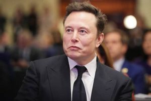 Elon Musk 'Kudeta' Data Pegawai Negeri AS? Apa yang Sebenarnya Terjadi?