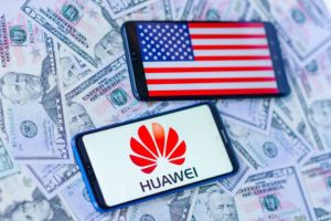 Perang Teknologi AS vs. China Memanas: Huawei dan Bos Teknologi China Siap Hadapi Tantangan