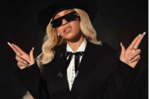 Beyonce  telah menggunakannya untuk menyuarakan isu-isu ini, menjadikan lagu mereka sebagai anthem bagi generasi yang berjuang melawan kesetaraan gender.