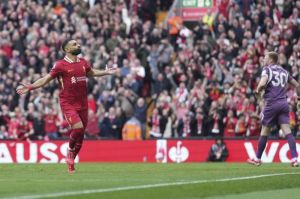 Selebrasi gol Mohamed Salah pada laga Liverpool vs Soton di pekan ke-28 Premier League 2024/2025 (c) AP Photo/Jon Super