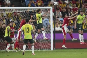 Jackson Irvine ketika mencetak gol pada laga Australia vs Indonesia di Kualifikasi Piala Dunia 2026 (c) AP Photo/Mark Baker