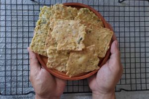 Apa Saja Tips Membuat Keripik Tempe yang Renyah?