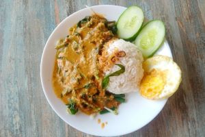 Nasi Pecel Madiun