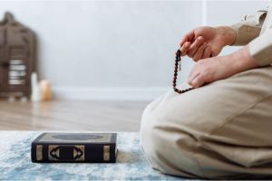 Perbedaan Doa dan Dzikir