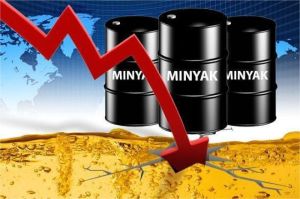Ilustrasi kenaikan harga minyak dunia memengaruhi biaya produksi dan harga barang