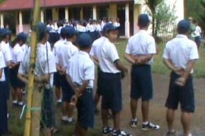 Kebijakan siswa nakal di kirim ke barak militer