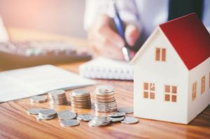 Ilustrasi kredit pemilikan rumah (KPR)(THINKSTOCKS/SARINYAPINNGAM)