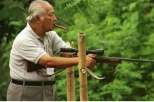 Potret Soeharto yang dianggap sebagai dalang dari fenomena petrus