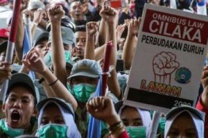 Aksi Demontrasi Tolak Omnibus Law
