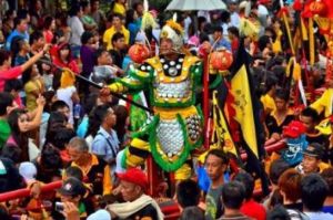 Festival Cap Go Meh 2014 di Singkawang