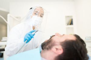 Ilustrasi dokter gigi (SHUTTERSTOCK/antoniodiaz)