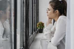 Ghosting adalah istilah kencan sehari-hari yang mengacu pada pemutusan kontak secara tiba-tiba dengan seseorang tanpa memberi penjelasan apapun pada orang yang bersangkutan.(FREEPIK)