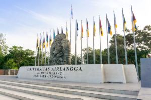 Universitas Airlangga, biaya kuliah UKT (Shutterstock/EftiYunita)
