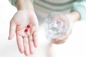 remaja putri minum tablet tambah darah di sekolah