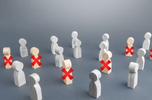 Ilustrasi pemutusan hubungan kerja (PHK). (SHUTTERSTOCK/ANDRII YALANSKYI)