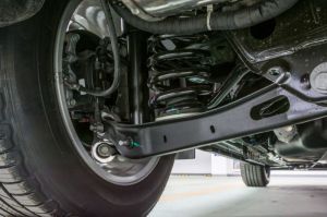 Suspensi pegas pada mobil(Seva