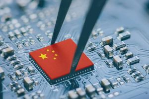 Ilustrasi chip buatan China.(shutterstock)