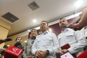 Menteri Kebudayaan Republik Indonesia Fadli Zon saat ditemui awak media usai peluncuran Dana Indonesiana 2025 di Kementerian Kebudayaan, Jakarta Pusat, Senin (5/5/2025). (Kompas.com)