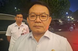 Jenderal (Purn) TNI Dudung Abdurachman saat ditemui di Istana, Jakarta, Senin (5/5/2025). (KOMPAS.com/ADHYASTA DIRGANTARA)